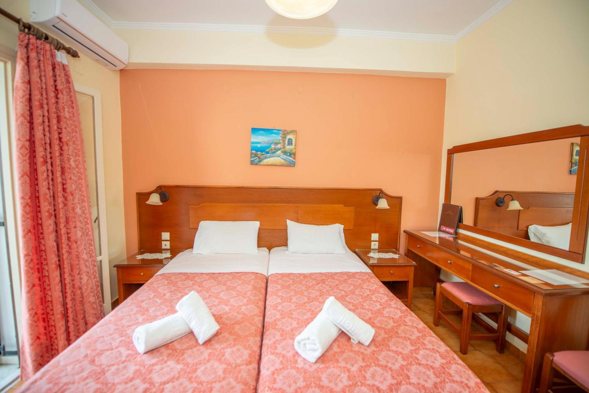 Fiona Apartments Roda  Esterno foto